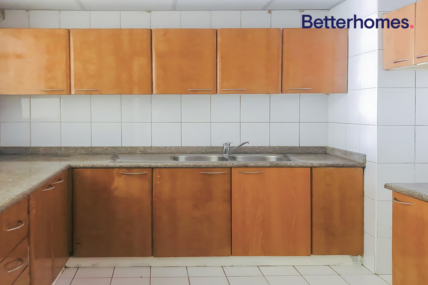 1 Bedroom Apartment in China Cluster